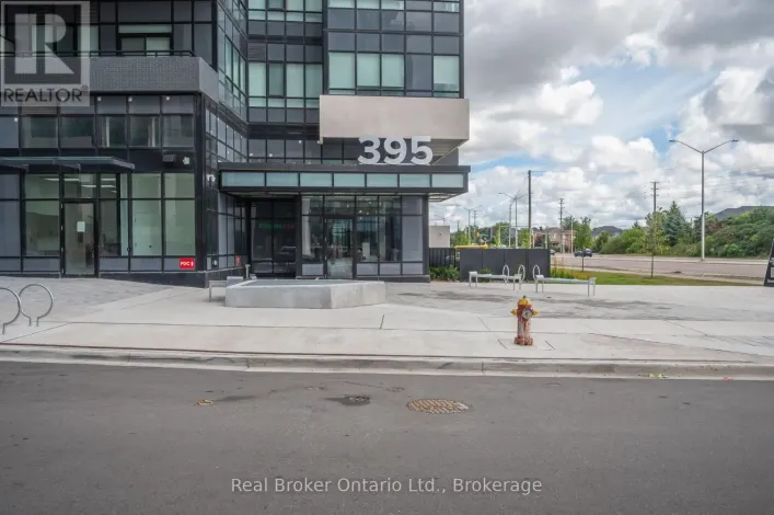 718 - 395 DUNDAS STREET W, Oakville