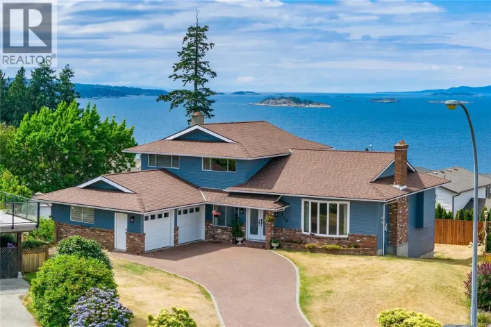 718 Isle View Pl, Nanaimo