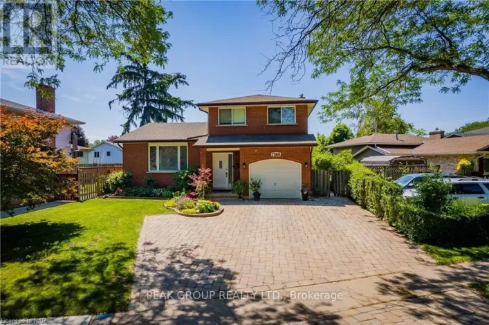 7180 FREEMAN STREET, Niagara Falls