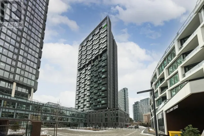 719 - 1 QUARRINGTON LANE, Toronto