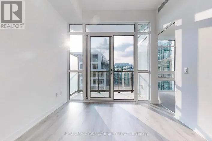 719 - 3005 PINE GLEN ROAD, Oakville