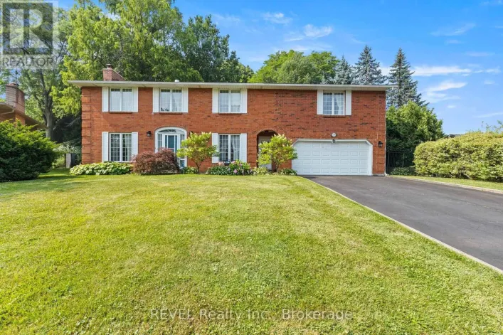 7190 WATERLOO DRIVE, Niagara Falls