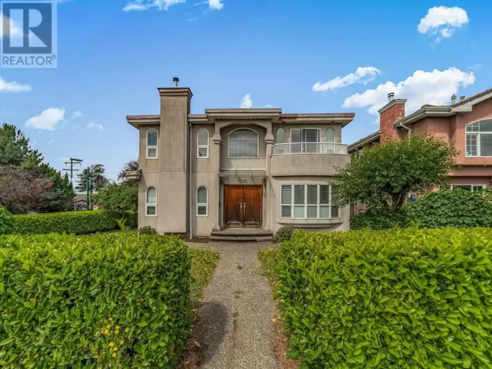 7191 FRASER STREET, Vancouver