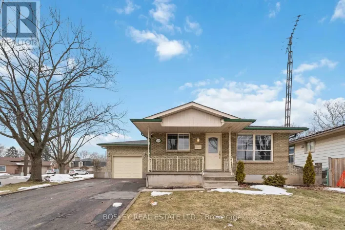 7199 FREEMAN STREET, Niagara Falls