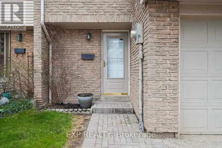 72 - 1556 LANCASTER DRIVE, Oakville