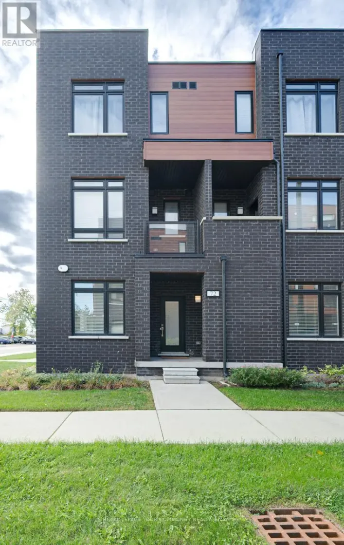 72 - 370C RED MAPLE ROAD, Richmond Hill