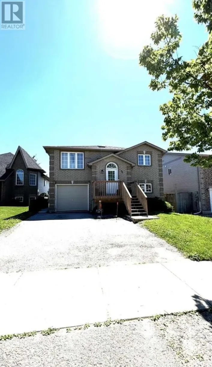 72 AMBLER BAY, Barrie