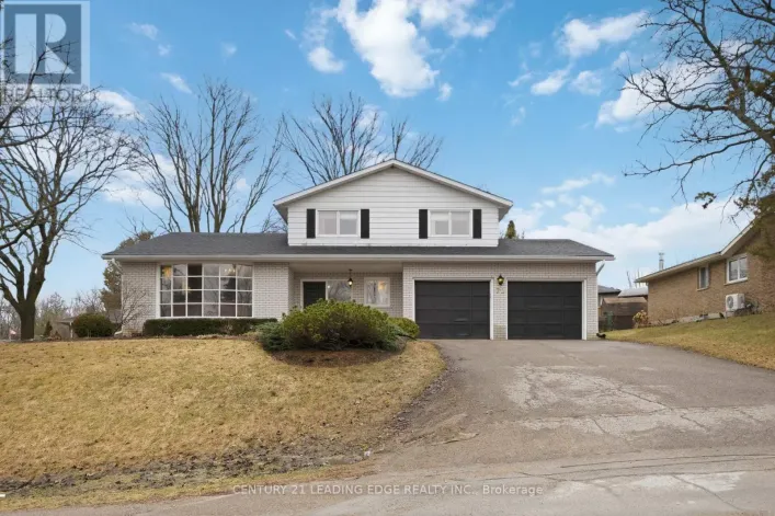 72 BEAVER RIDGE DRIVE, Brock