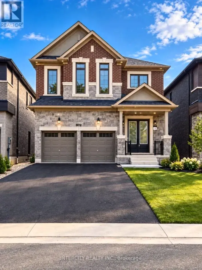 72 CADDIE CRESCENT, Vaughan
