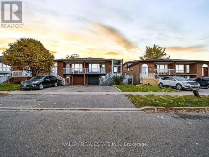 72 DANTEK COURT, Brampton