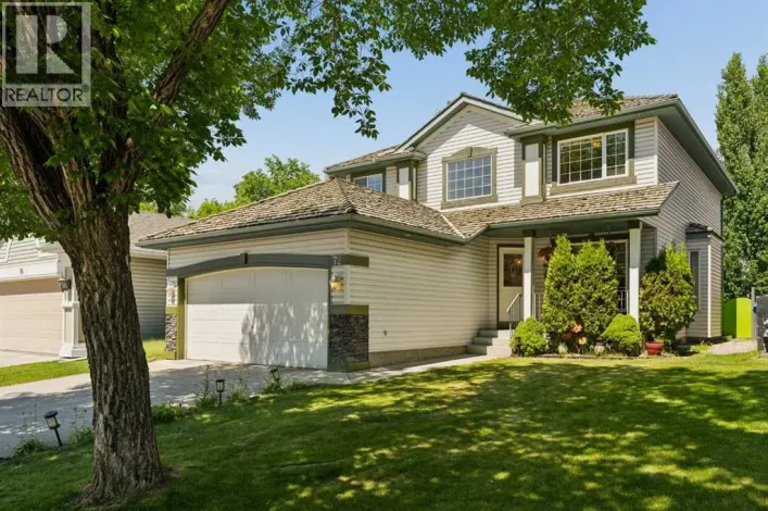 72 Douglas Glen Heights SE, Calgary