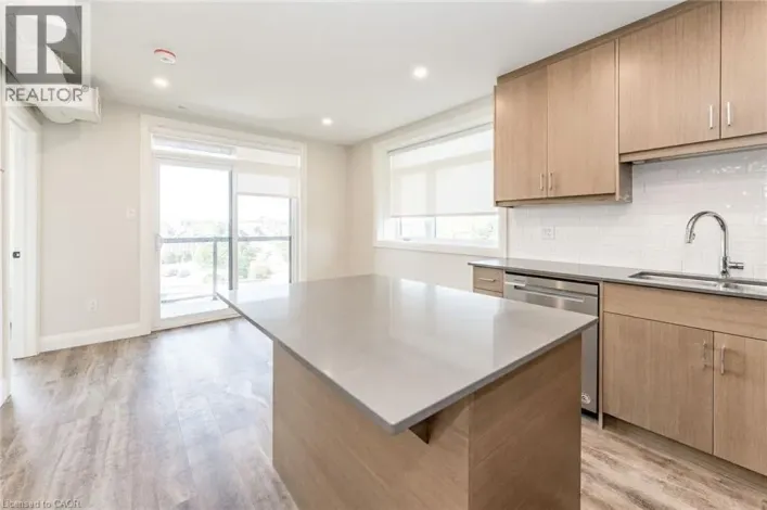 72 ERB Street E Unit# 103, Waterloo
