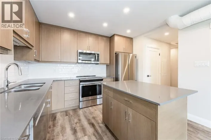 72 ERB Street E Unit# 203, Waterloo