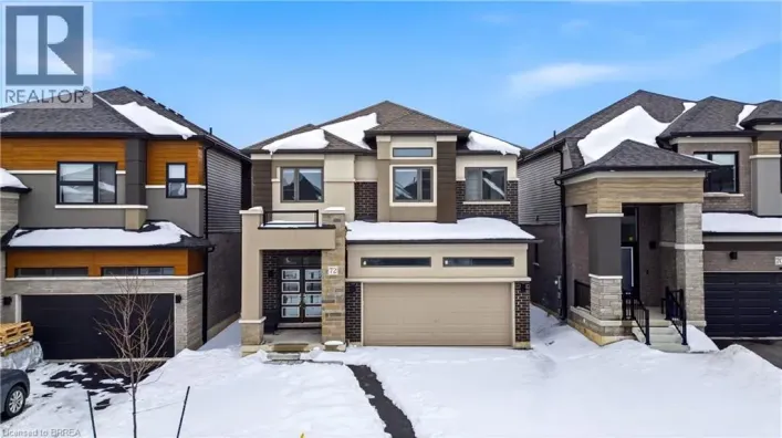 72 GEORGE BRIER Drive E, Paris