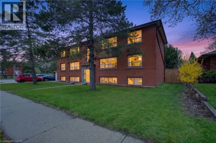 72 HOFFMAN Street, Kitchener