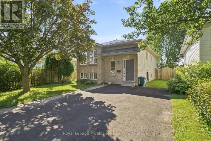 72 LIDDLE LANE, Belleville