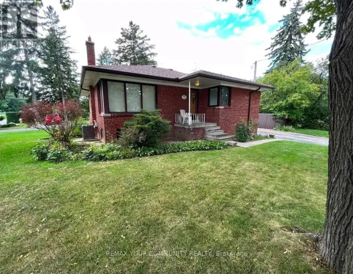 72 LLOYD MANOR ROAD, Toronto