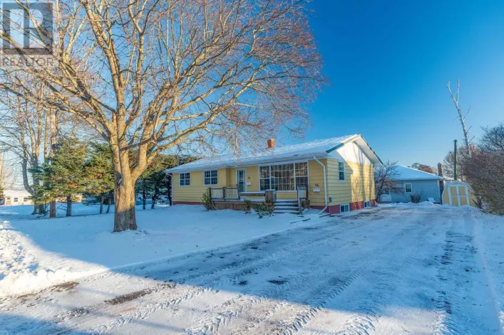 72 NEWLAND Crescent, Charlottetown