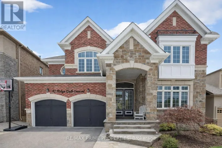 72 RIDGE GATE CRESCENT, East Gwillimbury