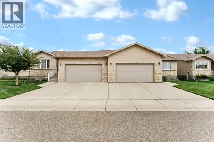 72 Sandstone Place SE, Medicine Hat