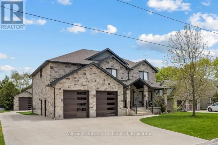 72 VICTORIA STREET S, Saugeen Shores
