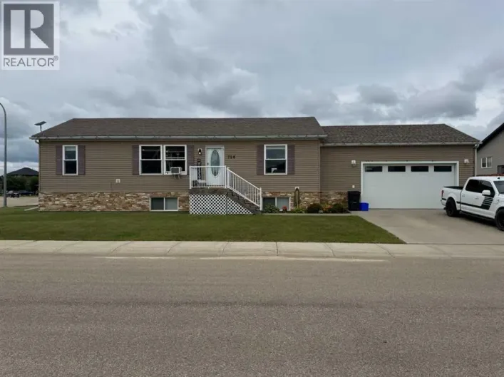720 10 Street SE, Slave Lake