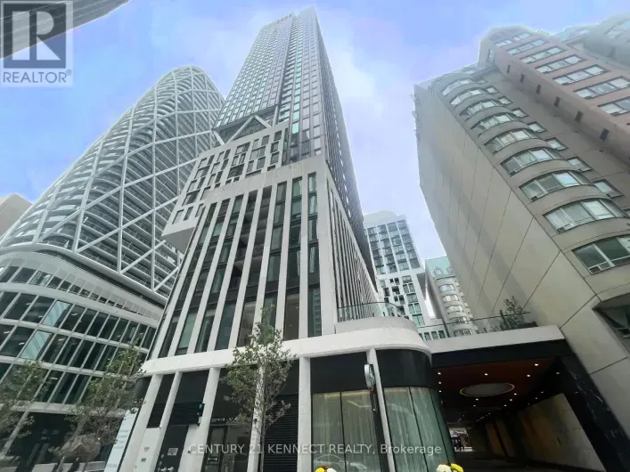 720 - 238 SIMCOE STREET, Toronto