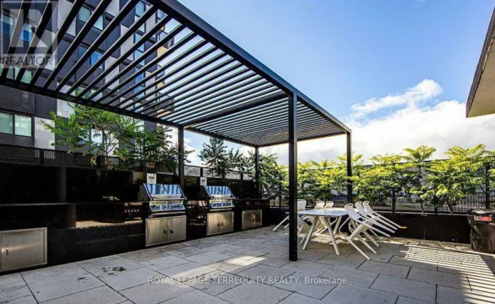 720 - 30 TRETTI WAY, Toronto