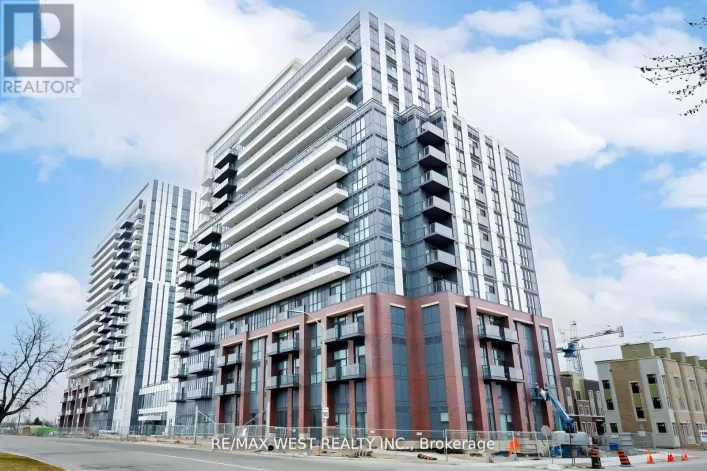 720 - 38 HONEYCRISP CRESCENT, Vaughan