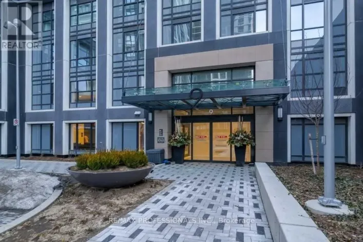 720 - 9 MABELLE AVENUE, Toronto