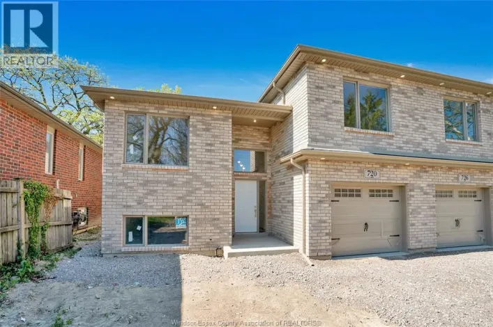 720 GRAND MARAIS East Unit# UPPER, Windsor