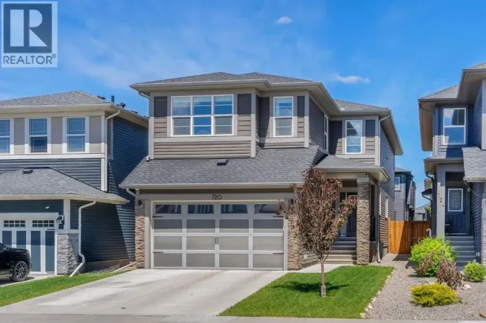720 Midtown Drive SW, Airdrie