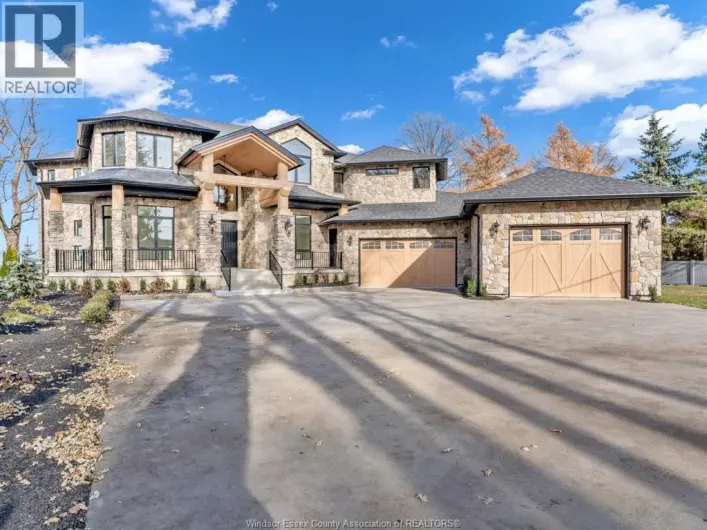 720 OLD TECUMSEH ROAD East, Lakeshore