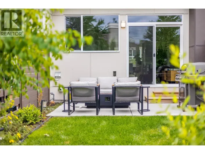 720 Valley Road Unit# 4, Kelowna