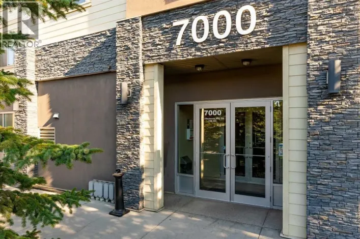 7202, 403 Mackenzie Way SW, Airdrie