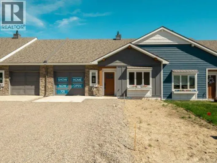 721 7 Avenue W, Cardston