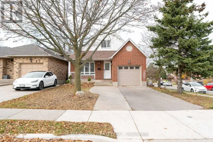 721 ACADIA DRIVE, Hamilton