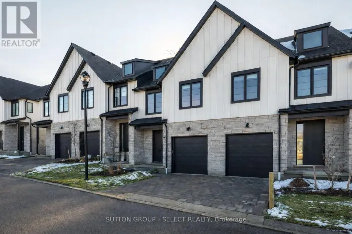 72-1175 RIVERBEND ROAD, London South