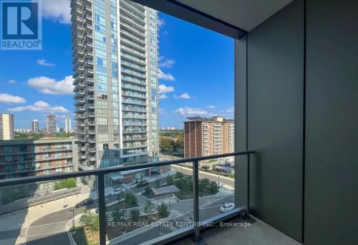 722 - 36 FOREST MANOR ROAD, Toronto