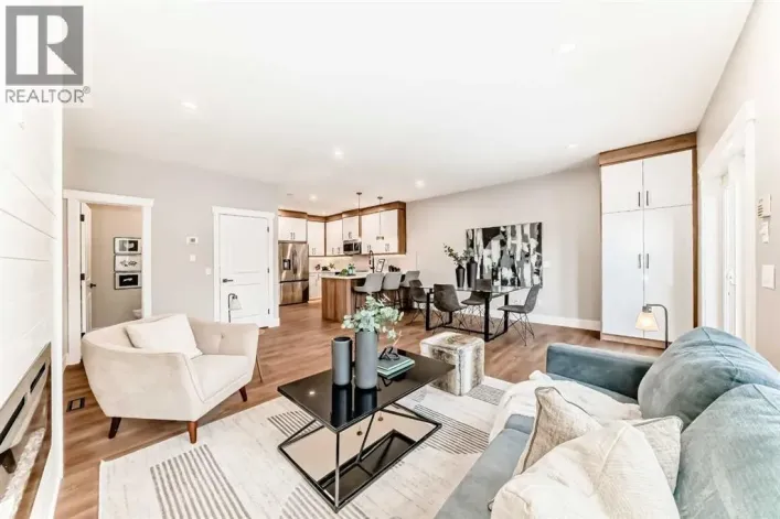 722 53 Avenue SW, Calgary