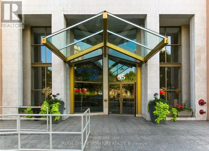 722 - 65 SCADDING AVENUE, Toronto