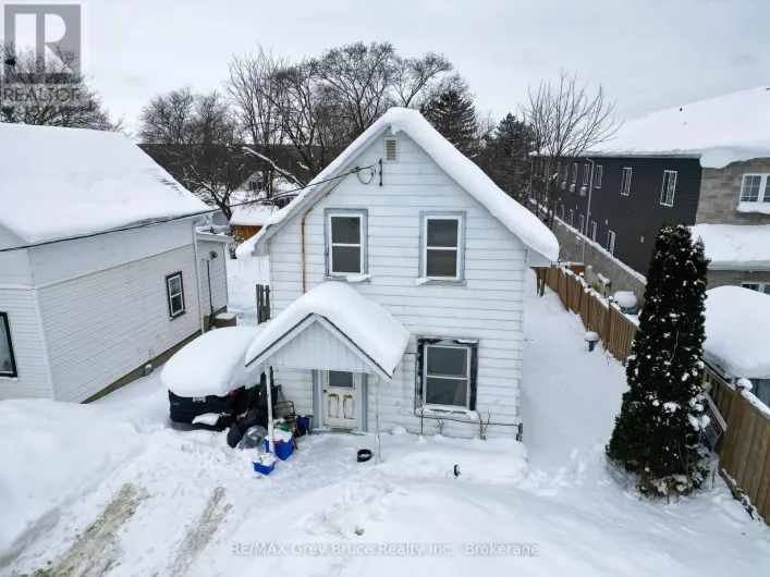 722 9TH AVENUE E, Owen Sound