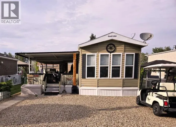 722,  Carefree Resort, Rural Red Deer County