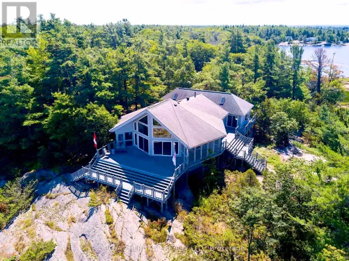 House for sale: 7224 ISLAND 630 GEORGIAN BAY, Georgian Bay