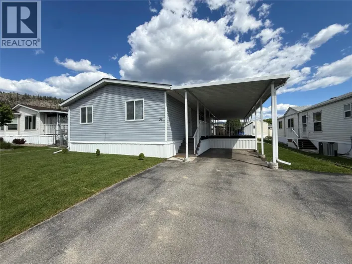 7225 BOUNDARY Drive Unit# 32, Grand Forks