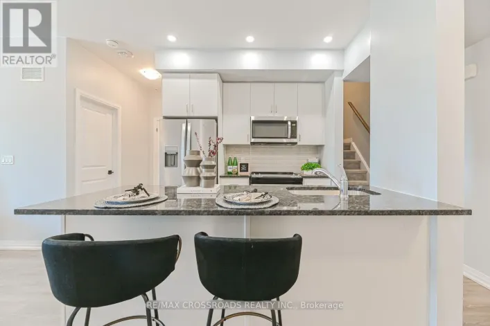 723 - 2635 WILLIAM JACKSON DRIVE, Pickering