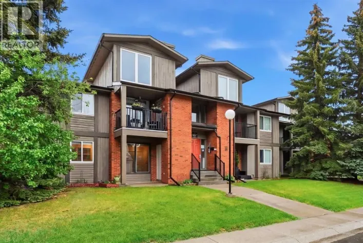 723, 6400 Coach Hill Road SW, Calgary