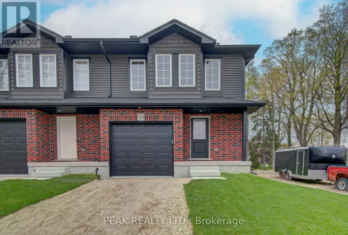 723 ELMA STREET W, North Perth