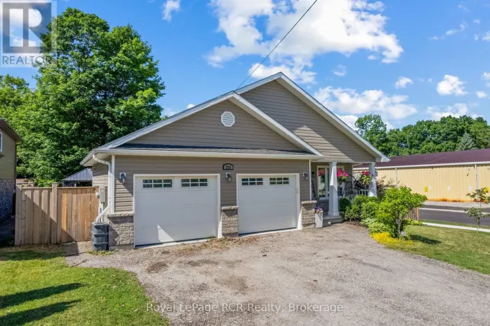 724 ELGIN STREET, Saugeen Shores