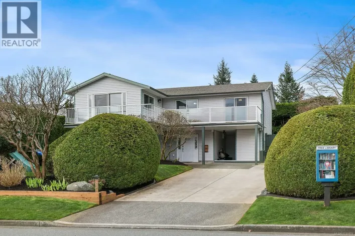 724 Galerno Rd, Campbell River